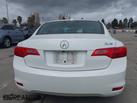 2014 Acura ILX with VIN 19VDE1F34EE000679, listed as a IAAI auction lot 41799014 with 136,514 mi miles. Bid and sale history available at carsss.com. Image 16.