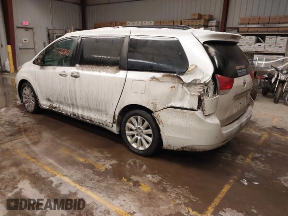 2011 Toyota Sienna XLE with VIN 5TDDK3DC0BS005250, listed as a IAAI auction lot 41526861 with 145,466 mi miles. Bid and sale history available at carsss.com. Image 3.
