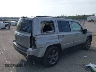2014 Jeep Patriot High Altitude z VIN 1C4NJPFAXED854361, wystawiony jako IAAI lot #41835367 z przebiegiem 73 027 mil mil oraz . Historia ofert i sprzedaży dostępna na DreamBid. Obrazek 6.