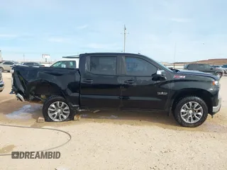 2021 Chevrolet Silverado 1500 LT with VIN 1GCUYDED9MZ178701, listed as a IAAI auction lot 41085034 with 81,682 mi miles. Bid and sale history available at carsss.com. Image 13.