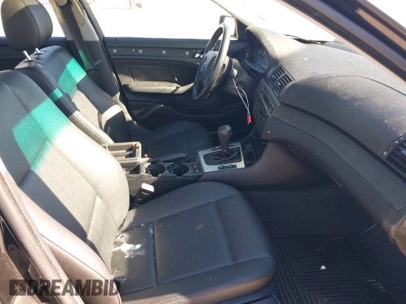 2003 BMW 3 Series 325i with VIN WBAET37493NJ22769, listed as a IAAI auction lot 41852747 with 131,380 mi miles and . Bid and sale history available at DreamBid. Image 5.