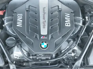 2014 BMW 6 Series 650i z VIN WBA6B2C53ED128804, wystawiony jako IAAI lot #42615855 z przebiegiem 96 644 mil mil oraz . Historia ofert i sprzedaży dostępna na DreamBid. Obrazek 19.