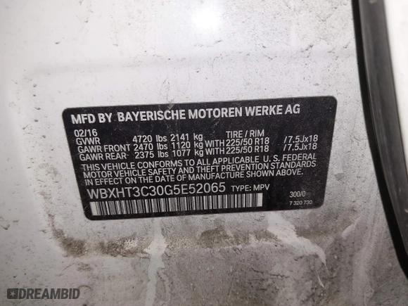 2016 BMW X1 xDrive28i with VIN WBXHT3C30G5E52065, listed as a IAAI auction lot 41552781 with 205,961 mi miles. Bid and sale history available at carsss.com. Image 9.