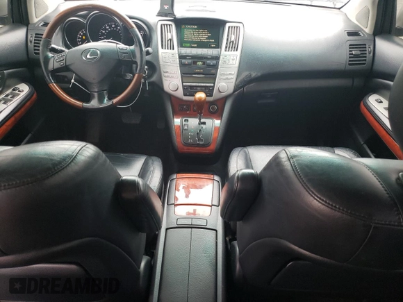 2005 Lexus RX 330 with VIN JTJHA31U250089738, listed as a Copart auction lot 70532434 with 196,009 mi miles and Salvage Title. Bid and sale history available at carsss.com. Image 8.
