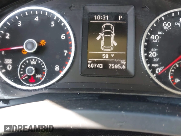 2016 Volkswagen Tiguan SE with VIN WVGBV7AX0GW018760, listed as a IAAI auction lot 41733586 with 60,743 mi miles and . Bid and sale history available at DreamBid. Image 16.