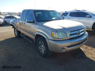 2004 Toyota Tundra SR5 with VIN 5TBRT34134S445220, listed as a IAAI auction lot 41305857 with 261,647 mi miles. Bid and sale history available at carsss.com. Image 1.