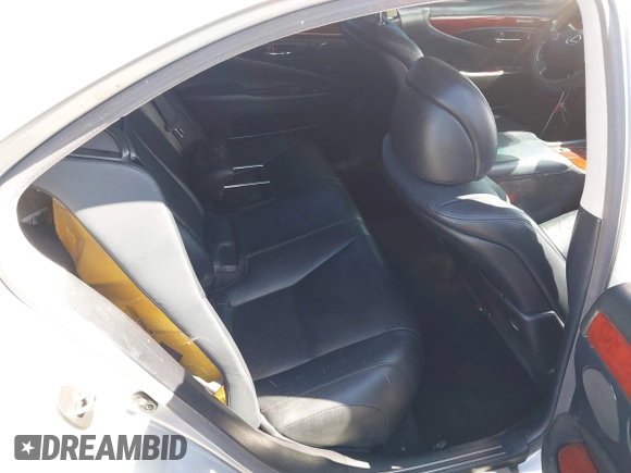 2011 Lexus LS 460 with VIN JTHBL5EF4B5102528, listed as a IAAI auction lot 42773934 with 155,970 mi miles and . Bid and sale history available at DreamBid. Image 8.