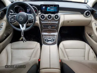 2019 Mercedes-Benz C 300 z VIN 55SWF8DB7KU286872, wystawiony jako Copart lot #44415105 z przebiegiem 109 217 mil mil oraz Szkoda całkowita • Salvage title. Historia ofert i sprzedaży dostępna na DreamBid. Obrazek 8.