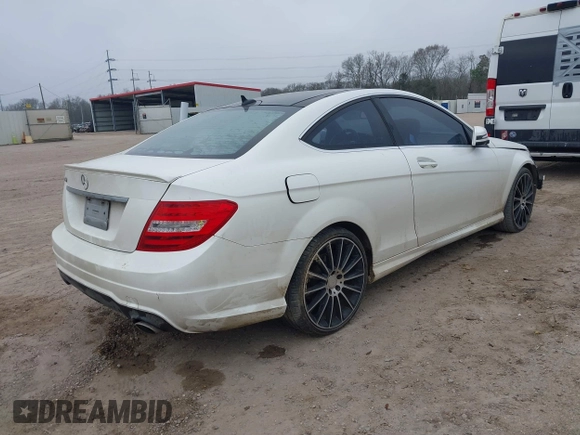 2013 Mercedes-Benz C 350 with VIN WDDGJ5HB4DF999472, listed as a IAAI auction lot 41487255 with 140,753 mi miles and . Bid and sale history available at DreamBid. Image 4.