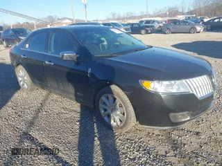 2012 Lincoln MKZ Hybrid with VIN 3LNDL2L33CR823466, listed as a IAAI auction lot 41040972 with 107,264 mi miles and . Bid and sale history available at carsss.com. Image 1.