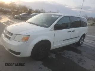 2009 Dodge Caravan z VIN 2D8HN11E89R624380, wystawiony jako Copart lot #82383474 z przebiegiem 104 912 mil mil oraz Czysty tytuł • Clean title. Historia ofert i sprzedaży dostępna na DreamBid. Obrazek 1.