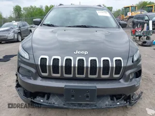 2018 Jeep Cherokee Latitude Plus с VIN 1C4PJLLB5JD510090, выставлен на аукционе IAAI как лот 42245508 с пробегом 69 618 миль миль и . История ставок и продаж доступна на DreamBid. Изображение 13.