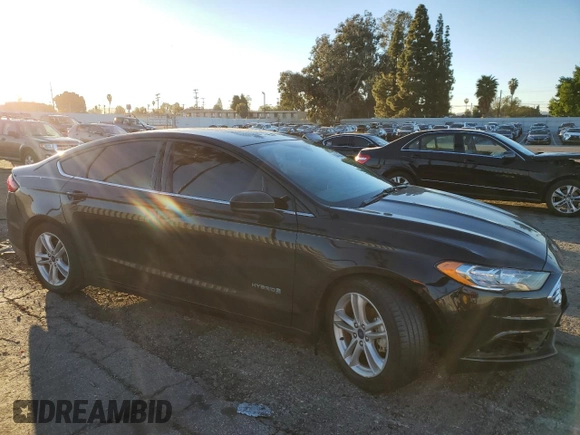 2018 Ford Fusion Hybrid SE with VIN 3FA6P0LU8JR211748, listed as a Copart auction lot 38046363 with 76,044 mi miles. Bid and sale history available at carsss.com. Image 4.