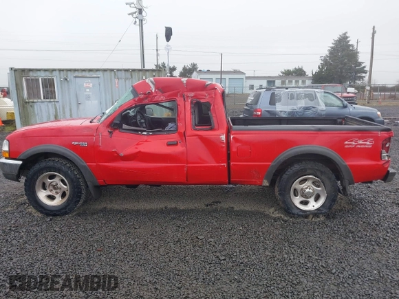 2000 Ford Ranger XLT with VIN 1FTZR15X2YPC01684, listed as a IAAI auction lot 41766048 with 184,221 mi miles. Bid and sale history available at carsss.com. Image 14.