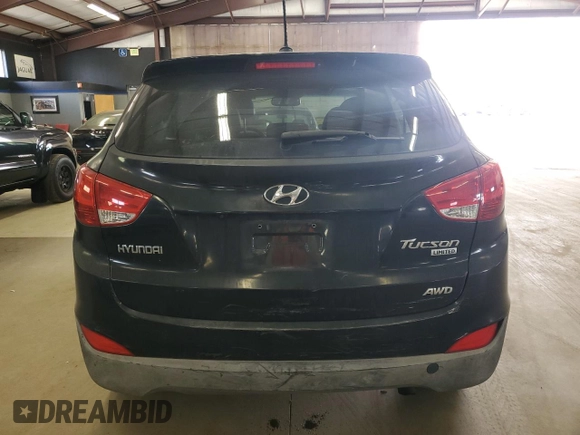2011 Hyundai Tucson Limited with VIN KM8JUCAC2BU251936, listed as a Copart auction lot 55479205 with 110,707 mi miles and Clean Title. Bid and sale history available at DreamBid. Image 6.