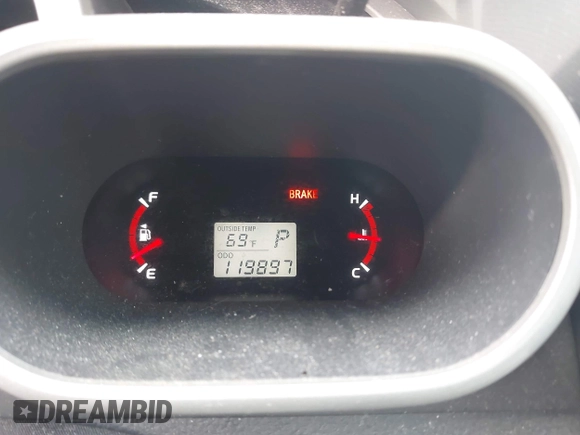 2009 Toyota Matrix z VIN 2T1KU40E29C012878, wystawiony jako IAAI lot #42177978 z przebiegiem 119 897 mil mil oraz . Historia ofert i sprzedaży dostępna na DreamBid. Obrazek 14.