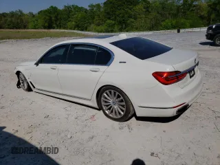 2018 BMW 7 Series 740e xDrive iPerformance with VIN WBA7J2C52JG938442, listed as a Copart auction lot 48070803 with 0 mi miles. Bid and sale history available at carsss.com. Image 2.