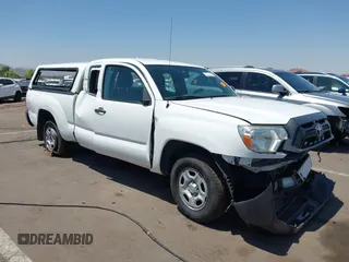 2015 Toyota Tacoma with VIN 5TFTX4CN8FX061944, listed as a IAAI auction lot 42451094 with 89,669 mi miles and . Bid and sale history available at DreamBid. Image 6.