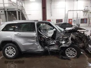 2020 Jeep Grand Cherokee Altitude z VIN 1C4RJFAG1LC185097, wystawiony jako IAAI lot #42096690 z przebiegiem Nie podano mil oraz . Historia ofert i sprzedaży dostępna na DreamBid. Obrazek 12.