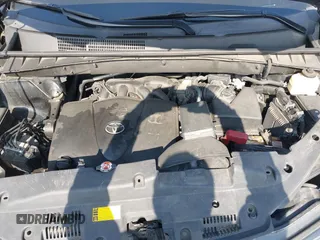 2018 Toyota Highlander SE z VIN 5TDJZRFH9JS551134, wystawiony jako IAAI lot #41904789 z przebiegiem 176 321 mil mil oraz . Historia ofert i sprzedaży dostępna na DreamBid. Obrazek 10.
