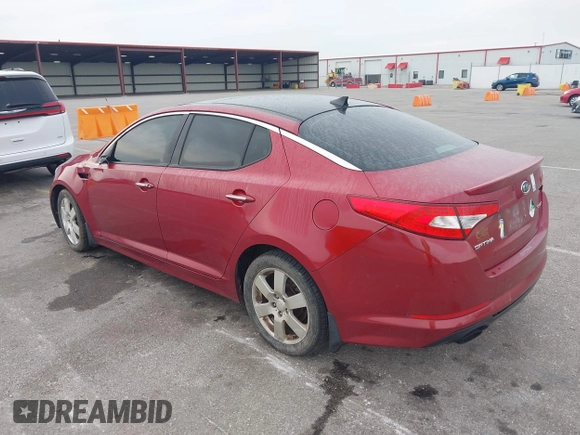 2012 Kia Optima SX z VIN 5XXGR4A61CG064923, wystawiony jako IAAI lot #42197209 z przebiegiem Nie podano mil oraz . Historia ofert i sprzedaży dostępna na DreamBid. Obrazek 3.