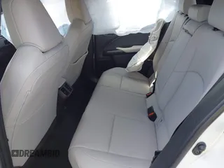 2021 Lexus UX 250h z VIN JTHP9JBH0M2039502, wystawiony jako IAAI lot #41868672 z przebiegiem 17 496 mil mil oraz . Historia ofert i sprzedaży dostępna na DreamBid. Obrazek 8.