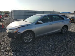 2015 Toyota Camry XLE z VIN 4T1BF1FK6FU058827, wystawiony jako Copart lot #56230185 z przebiegiem 202 052 mil mil oraz Szkoda całkowita • Salvage title. Historia ofert i sprzedaży dostępna na DreamBid. Obrazek 1.