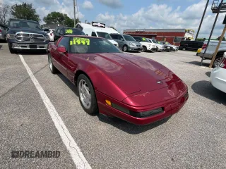 1993 Chevrolet Corvette with VIN 1G1YY23PXP5104890, listed as a Copart auction lot 82262124 with 82,698 mi miles and Clean Title. Bid and sale history available at carsss.com. Image 1.