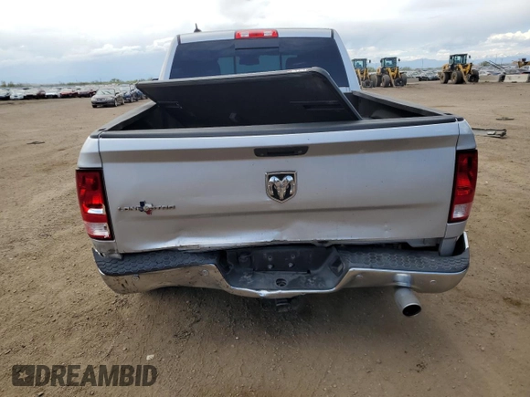 2015 Ram 1500 Outdoorsman z VIN 1C6RR6LT2FS692725, wystawiony jako Copart lot #55137515 z przebiegiem 148 400 mil mil oraz Szkoda całkowita • Salvage title. Historia ofert i sprzedaży dostępna na DreamBid. Obrazek 6.