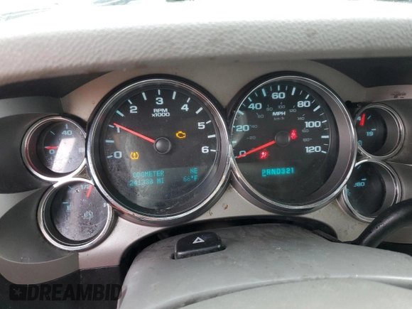 2009 GMC Sierra 1500 SLE with VIN 1GTEK29069Z262161, listed as a Copart auction lot 79639063 with 241,338 mi miles and Salvage Title. Bid and sale history available at carsss.com. Image 9.
