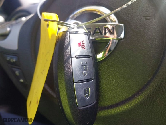 2013 Nissan Juke S with VIN JN8AF5MR9DT215796, listed as a IAAI auction lot 41458556 with 179,081 mi miles. Bid and sale history available at carsss.com. Image 11.