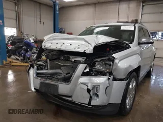 2010 GMC Terrain SLT-2 z VIN 2CTFLJEY5A6352333, wystawiony jako IAAI lot #41440492 z przebiegiem 58 607 mil mil oraz . Historia ofert i sprzedaży dostępna na DreamBid. Obrazek 6.