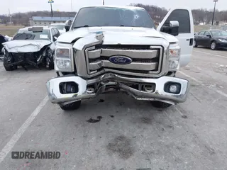 2014 Ford Super Duty F-250 SRW XL with VIN 1FT7W2BT7EEB57728, listed as a IAAI auction lot 41398017 with 249,771 mi miles. Bid and sale history available at carsss.com. Image 6.