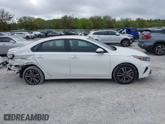 2024 Kia Forte LXS with VIN 3KPF24AD0RE728175, listed as a IAAI auction lot 41958794 with 11,074 mi miles. Bid and sale history available at carsss.com. Image 14.