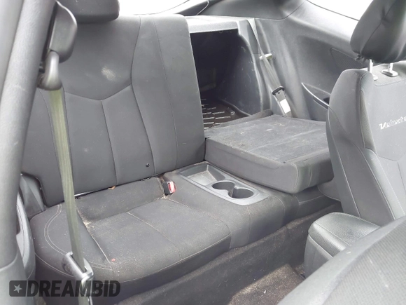2013 Hyundai Veloster w/Black Int с VIN KMHTC6AD9DU155259, выставлен на аукционе IAAI как лот 42361365 с пробегом 261 896 миль миль и . История ставок и продаж доступна на DreamBid. Изображение 8.
