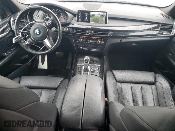 2017 BMW X5 xDrive35i z VIN 5UXKR0C52H0V65219, wystawiony jako Copart lot #53722215 z przebiegiem 97 039 mil mil oraz Szkoda całkowita • Salvage title. Historia ofert i sprzedaży dostępna na DreamBid. Obrazek 8.