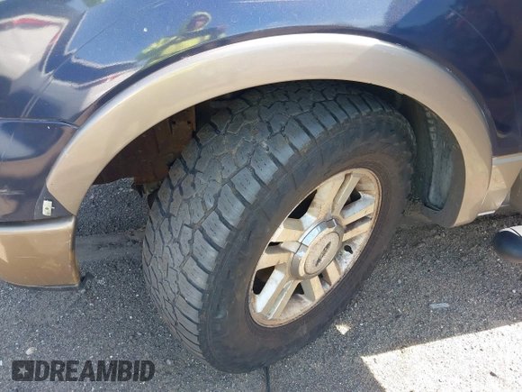 2004 Ford F-150 XL with VIN 1FTPX12534NB50430, listed as a IAAI auction lot 42154314 with 186,294 mi miles and . Bid and sale history available at DreamBid. Image 6.