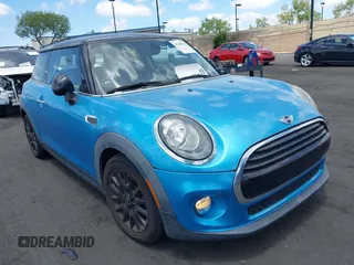 2016 MINI Hardtop с VIN WMWXP5C57G2D15150, выставлен на аукционе IAAI как лот 42249374 с пробегом 41 442 миль миль и . История ставок и продаж доступна на DreamBid. Изображение 1.