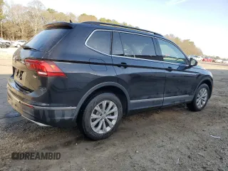 2018 Volkswagen Tiguan SEL with VIN 3VV3B7AX2JM137890, listed as a Copart auction lot 48318645 with 112,602 mi miles and Salvage title. Bid and sale history available at DreamBid. Image 3.