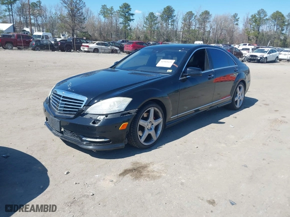 2011 Mercedes-Benz S-Class S 550 with VIN WDDNG7BB7BA398237, listed as a IAAI auction lot 41902655 with 144,321 mi miles. Bid and sale history available at carsss.com. Image 17.