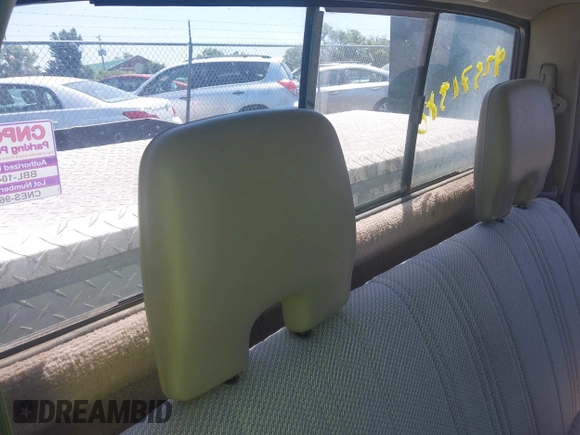 1998 Nissan Frontier with VIN 1N6DD21Y3WC354220, listed as a IAAI auction lot 42571580 with 196,321 mi miles and . Bid and sale history available at DreamBid. Image 8.