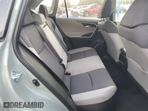 2021 Toyota RAV4 Hybrid XLE with VIN JTMRWRFV5MD136071, listed as a Copart auction lot 76898674 with 33,973 mi miles and Salvage Title. Bid and sale history available at carsss.com. Image 11.