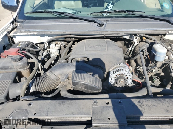 2010 Chevrolet Avalanche LTZ with VIN 3GNNCGE09AG186060, listed as a Copart auction lot 88727255 with 276,760 mi miles and Salvage Title. Bid and sale history available at DreamBid. Image 11.