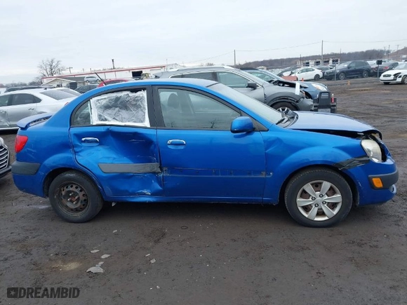 2009 Kia Rio with VIN KNADE223596448778, listed as a IAAI auction lot 41300326 with NaN miles. Bid and sale history available at carsss.com. Image 14.