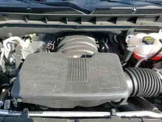 2025 GMC Yukon AT4 z VIN 1GKS2CRD5SR135018, wystawiony jako Copart lot #46596635 z przebiegiem 7 957 mil mil oraz Szkoda całkowita • Salvage title. Historia ofert i sprzedaży dostępna na DreamBid. Obrazek 16.