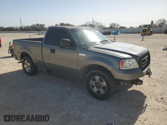 2005 Ford F-150 XL with VIN 1FTRF122X5NB97523, listed as a Copart auction lot 47263215 with 220,777 mi miles and Salvage Title. Bid and sale history available at carsss.com. Image 4.