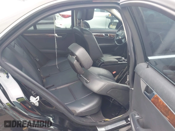 2012 Mercedes-Benz C 300 Sport with VIN WDDGF8BB3CF909092, listed as a IAAI auction lot 42437102 with 131,386 mi miles and . Bid and sale history available at DreamBid. Image 8.