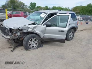 2005 Ford Escape XLT с VIN 1FMYU93125KB21037, выставлен на аукционе IAAI как лот 42256389 с пробегом 173 080 миль миль и . История ставок и продаж доступна на DreamBid. Изображение 18.