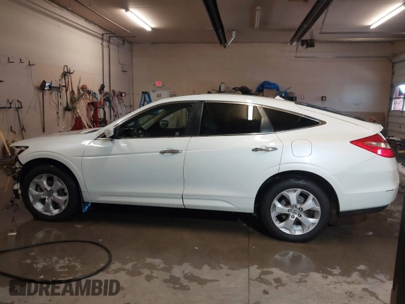 2012 Honda Crosstour EX-L with VIN 5J6TF2H57CL010853, listed as a IAAI auction lot 41507030 with 111,024 mi miles. Bid and sale history available at carsss.com. Image 15.