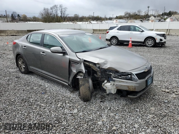 2013 Kia Optima LX z VIN 5XXGM4A70DG251868, wystawiony jako Copart lot #52921925 z przebiegiem 114 318 mil mil oraz Szkody całkowita. Historia ofert i sprzedaży dostępna na DreamBid. Obrazek 4.